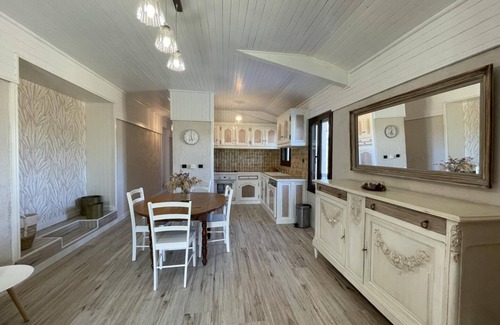 Asson House | CYRALIE - ASSON - Gîte