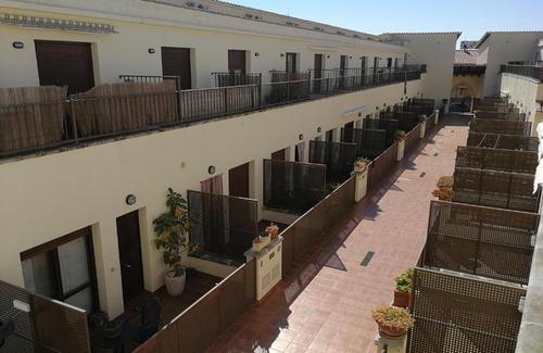 El Roc de Sant Gaieta Apartment | Dúplex amb piscina comunitària i terrassa