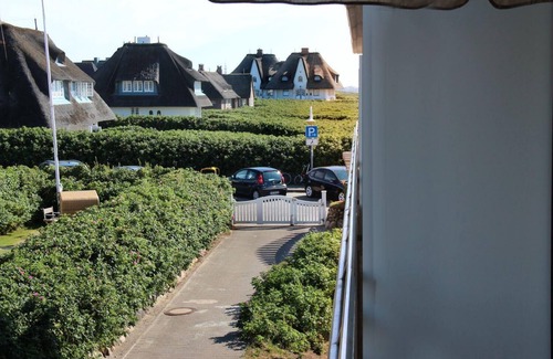 Wenningstedt-Braderup Apartment | Dünenhof zum Kronprinzen strandnah, 1min