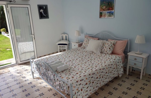 Alcobaca Bed & Breakfast | D'HÔTES- ROOMS BED & Breakfast- QUARTOS OF HOSPEDES- NAZARÉ- ALCOBAÇA.