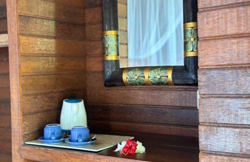 Mushroom Bay House | D mas huts lembongan