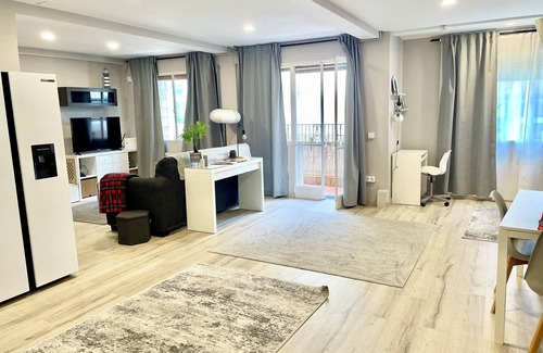 Figueras (Castropol) Apartment | D'Moda lodging. Bright apartment in the center of Ribadeo.
