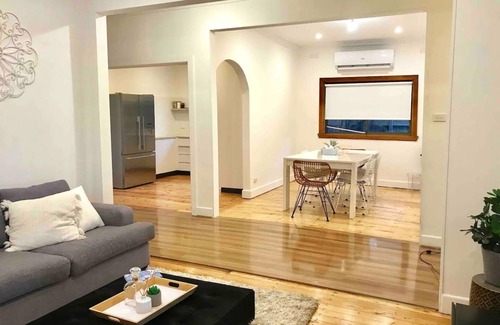 St. Albans House | D127 St Albans Lodge