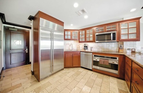 Wailua Condo | D312 - Ocean & Pool View Suite, Amazing Location, Centrally Located & Stunning!