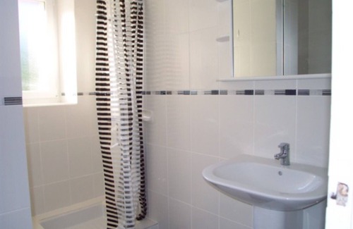Treboul House | D8008 - VILLA ON CLOSED GARDEN LOCATED 150 M FROM THE BEACH OF THE SABLES-BLANCS