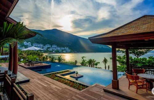 Tho Quang Beach Resort | Da Nang Intercontinental Club InterContinental Terrace Suite