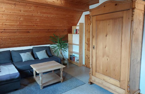 Kues Apartment | Dachgeschosswohnung mit Burgblick in Kues