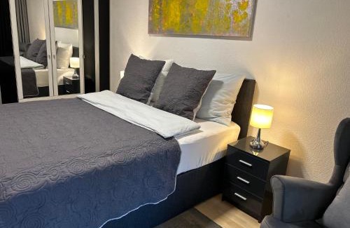 Elgg House | Daianas Corner