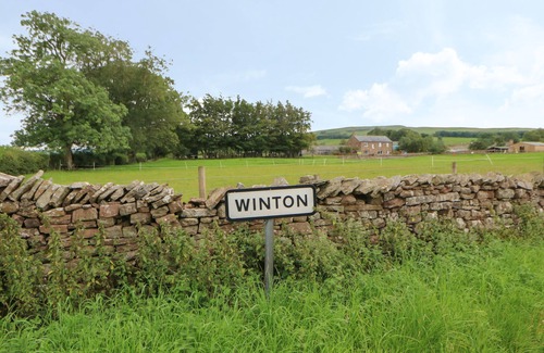 Winton Cottage | DAIRY COTTAGE, family friendly, with a garden in Kirkby Stephen