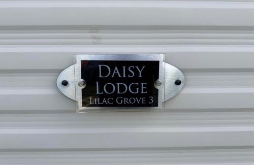 Withernsea House | Daisy Lodge Lilac Grove 3