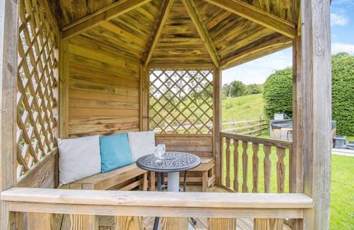Devils Bridge House | Dan y Faen - Two Bedroom House, Sleeps 4