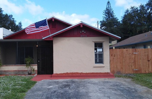 Hollywood House | Dania Beach by Hard Rock Resort!