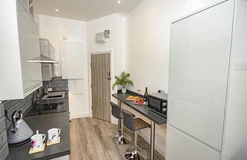 Camborne Cottage | DANIEL CHAMBERS, romantic in Camborne