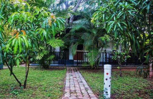 Dambulla Bed & Breakfast | Danu Resort