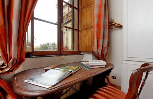 Repubblica Apartment | Daphne Terrace Penthouse Suite