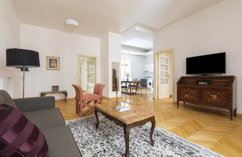 Monti Apartment | Daplace - Ginevra Apartment