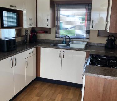 Anderby Creek Ski Chalet | Darcies Holiday Home