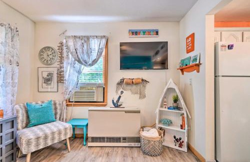 North East House | Darling Cottage about 1 Mi to Lake Erie Beach!