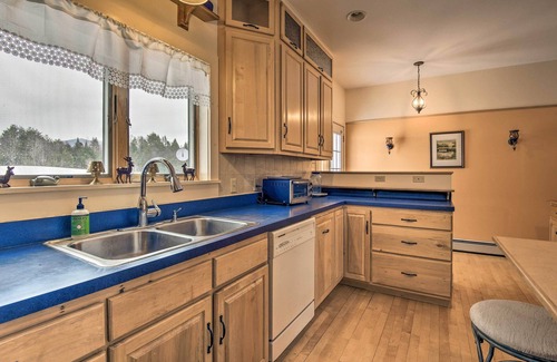 Lyndon House | Darling Hill Home on Kingdom Trails-Near Burke Mtn