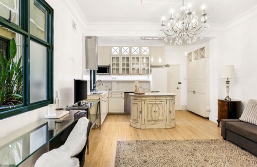 Kings Cross Apartment | Darlo Hidden Hideaway