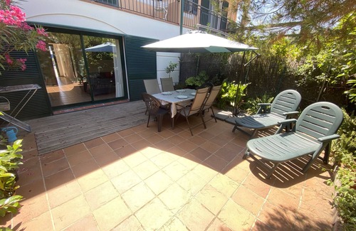 Mas Pinell Ski Chalet | Daró 3D 56 - 50m from the beach, with pool