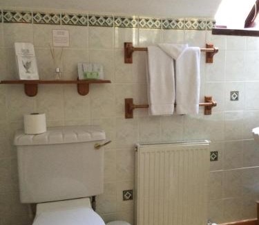 Invermoriston Bed & Breakfast | Darroch View B&B
