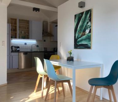 Rosegg Apartment | Das Bergl