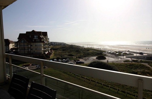 Hardelot-Plage Apartment | DAUPHINS D3 : Studio with beautiful sea view, 3rd floor, for up to 4 people