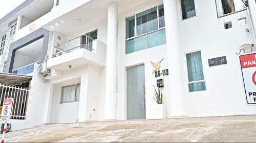 Manga Hotel | Davé Paradise