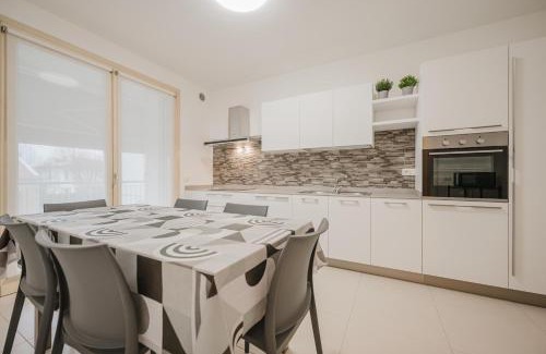 Oriago Apartment | Davide Flat - 15 min from Venice & Free Parking