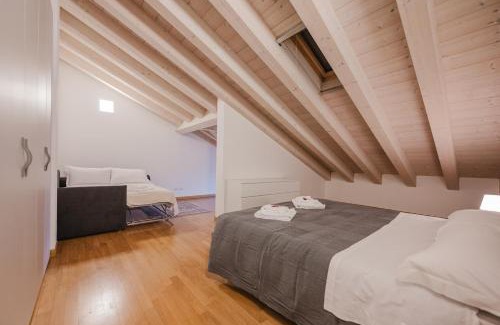 Oriago Apartment | Davide Flat - 15 min from Venice & Free Parking