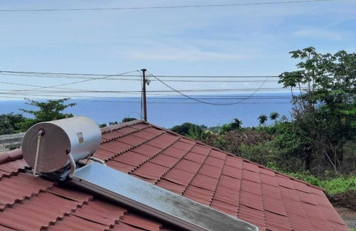 Boscobel House | DAWN'S B & B. LOCATED NEAR THE BOSCOBEL AIRPORT. OVERLOOKING THE BLUE BLUOCEAN