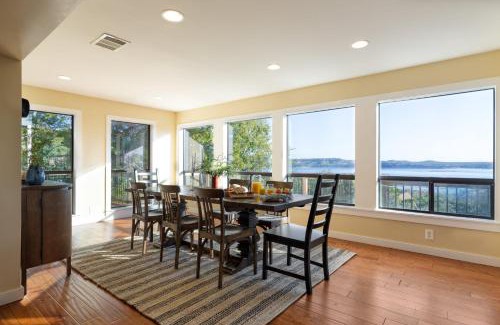 Comanche Trail House | Dawson by AvantStay Serene Austin Home set Amongst nature w Pool Close to Lake Travis