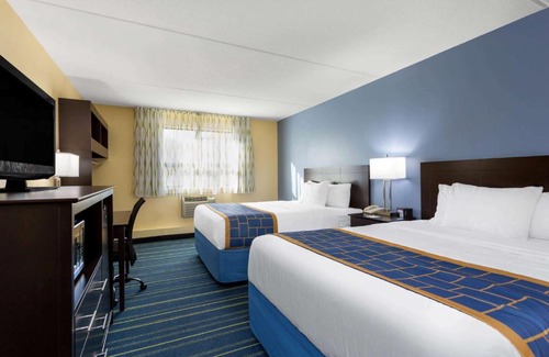 Augusta Hotel | Days Inn by Wyndham Augusta