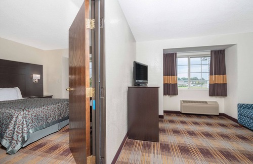Faribault Hotel | Days Inn by Wyndham Faribault