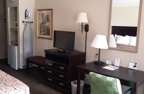Norman Hotel | Days Inn by Wyndham Norman