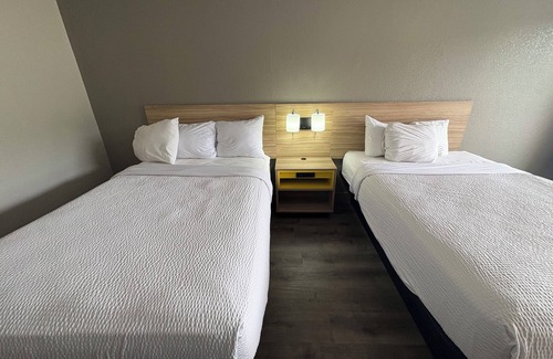 Ruther Glen Hotel | Days Inn by Wyndham Ruther Glen Kings Dominion Area