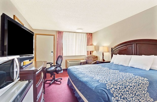 Tukwila Hotel | Days Inn by Wyndham Seattle South Tukwila