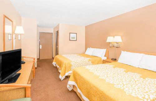 Worthington Hotel | Days Inn by Wyndham Worthington