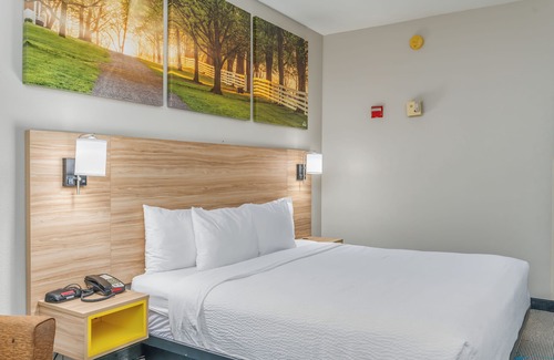 Prattville Hotel | Days Inn & Suites by Wyndham Prattville-Montgomery