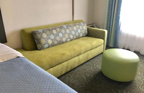 Flagstaff Hotel | Days Inn & Suites by Wyndham East Flagstaff