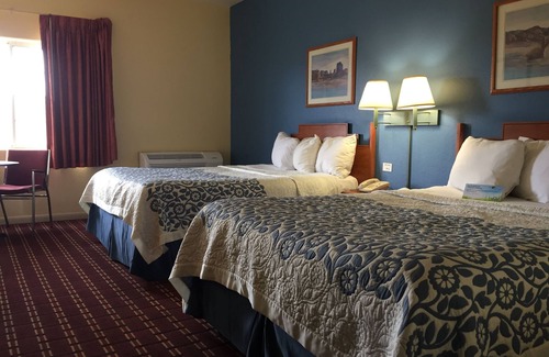 Lordsburg Hotel | Days Inn & Suites by Wyndham Lordsburg