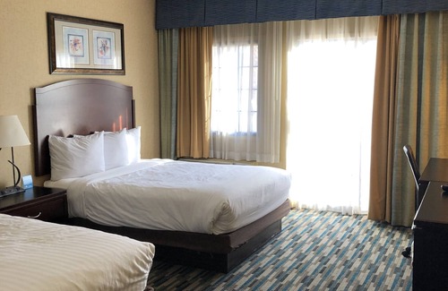 Mesa Hotel | Days Inn & Suites by Wyndham Mesa Near Phoenix
