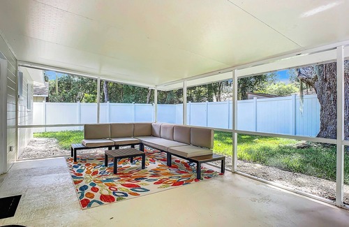 Holly Hill House | Daytona's Perfect 10