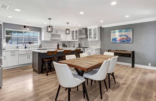 Huntington Beach House | Dazzling Oasis Resort Pool & Hot Tub, Outdoor TV, A/C, Close 2 Beach & Disney!