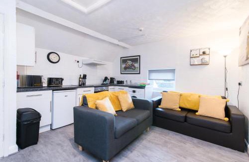 Castle Donington Apartment | DD Apartment 8 - Free Parking - Fast Wifi