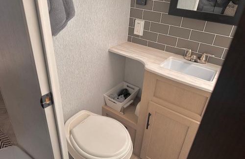 Reedley Other | DDs Country Camper