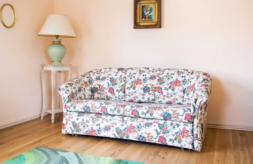 Ziegenhals Apartment | Cosy Villa in Königs Wusterhausen OT Niederlehme with Garden