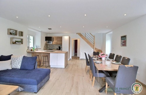 Merleac House | De Poulfos - Merleac