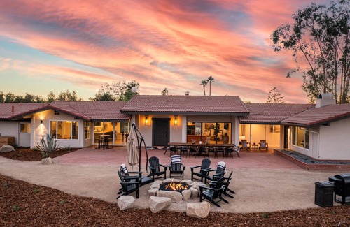 Ballard House | Deboem Vineyard | 20-Acre Organic Wine Retreat!